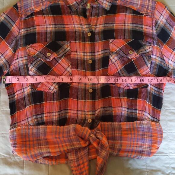 Free People We The Free Pink Orange Plaid Tie Front Western Shirt Medium - Picture 7 of 7